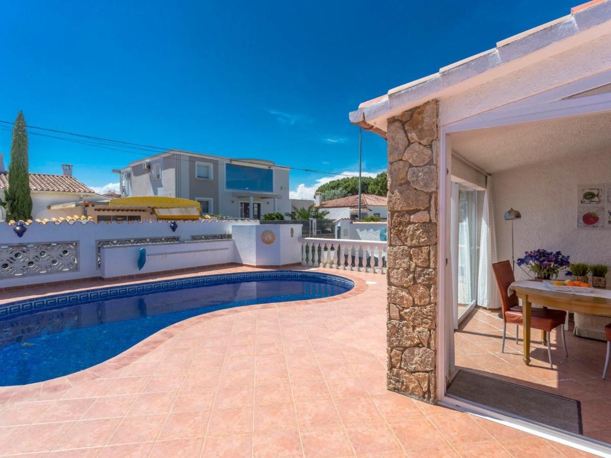 Holiday Home Peni By Interhome Empuriabrava Exterior foto